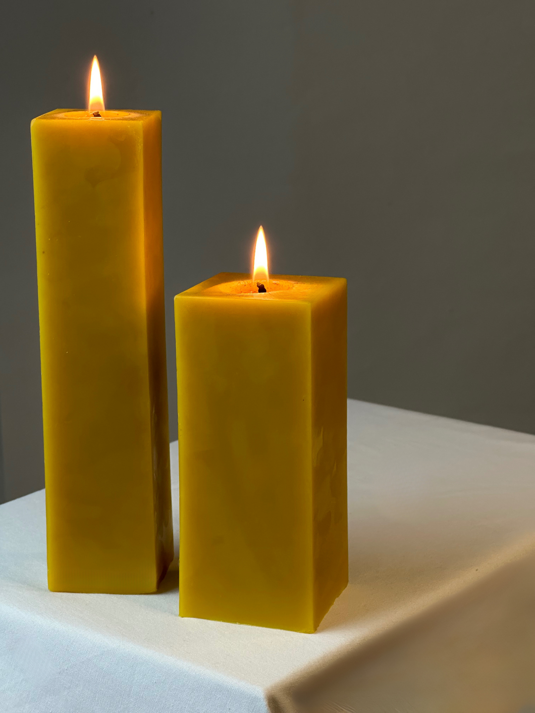 MACBEθ & LADY MACBEθ • Beeswax Pillar Candles