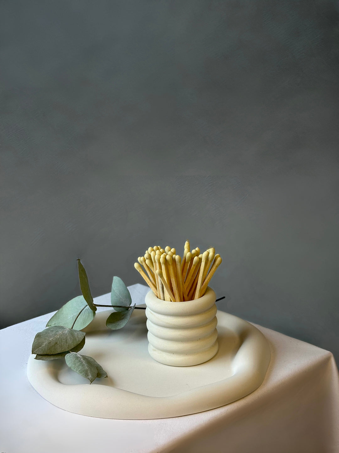 Round Decorative Tray