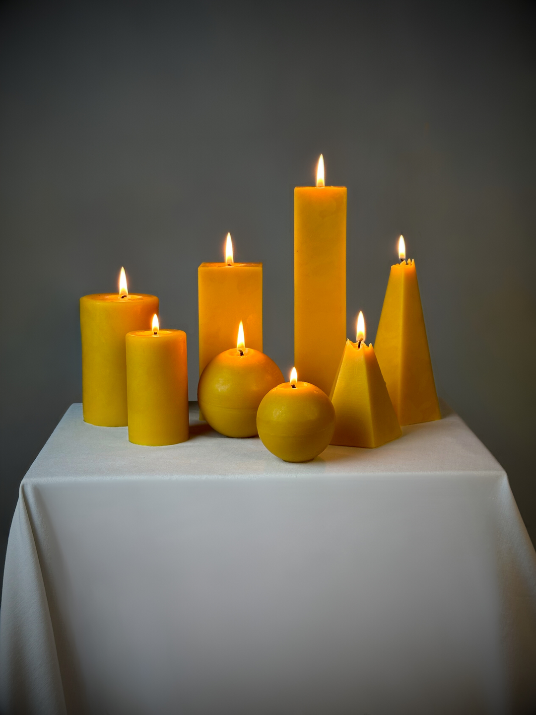 MACBEθ & LADY MACBEθ • Beeswax Pillar Candles