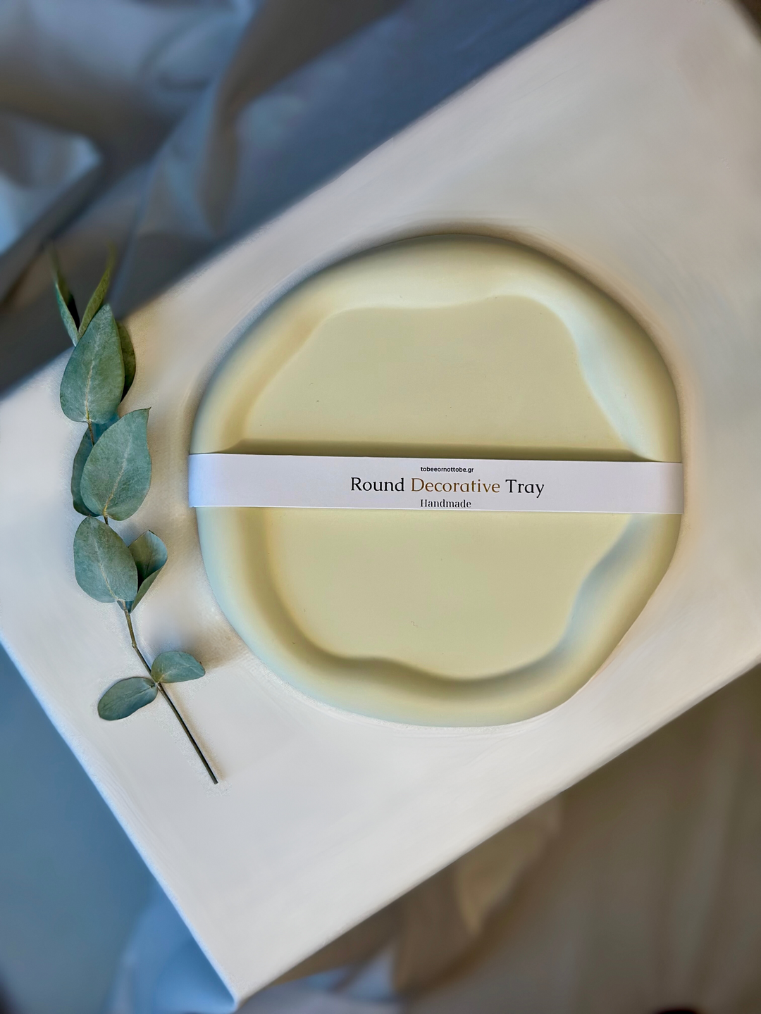 Round Decorative Tray