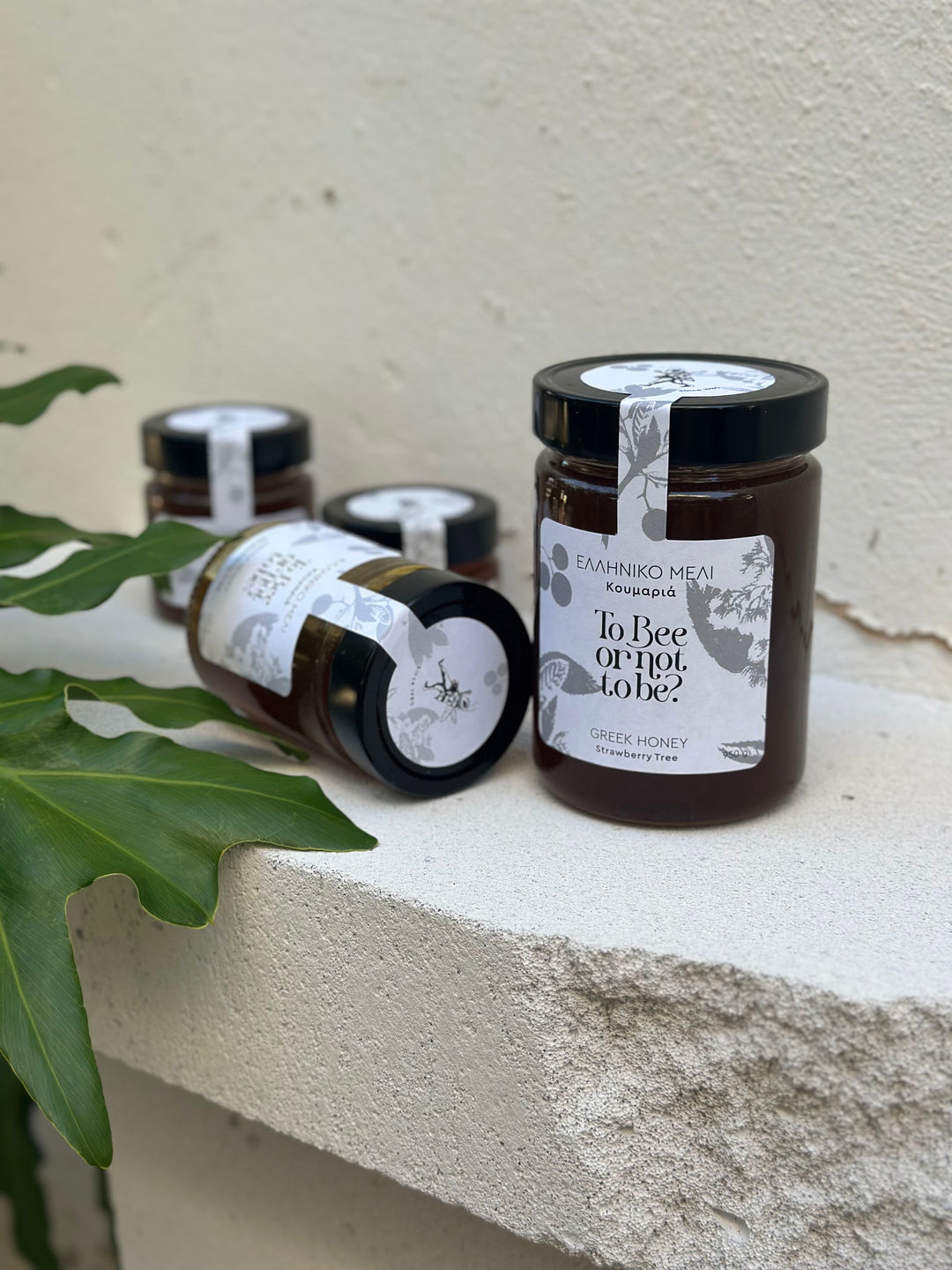 Μέλι Κουμαριά | Strawberry Tree Honey